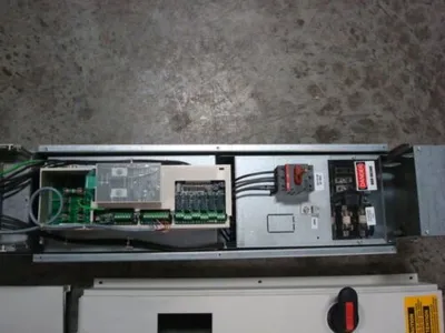 ABB 20 HP ACH401C01632+A0AE0000 AC Drive w/ Bypass and Disconnect VFD Used