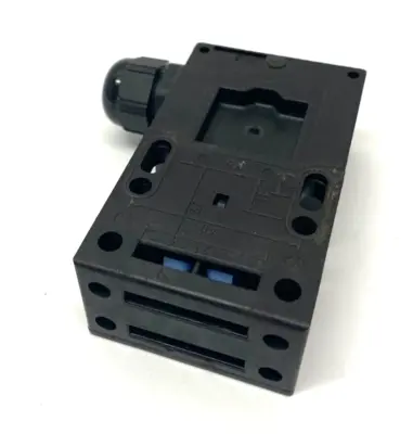 Used Schmersal AZ 16-03zvrk-M20 Safety Interlock Switch Relays & Switches Michigan US | Maverick Industrial Sales #1460868