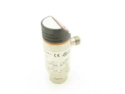 IFM PN2223 Pressure Sensor w/Display 18-32 VDC 14.5-362.5 PSI 4-Pin M12 1/4" NPT