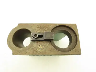 Bison 1115-50 CNC Tool Holder Vise CAT 50 Cast Iron Clamping Tool Changer