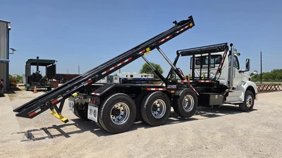 New | in-Stock 2026 INTERNATIONAL HX Conventional trucks Texas US | Roll Off Truck World #1491826