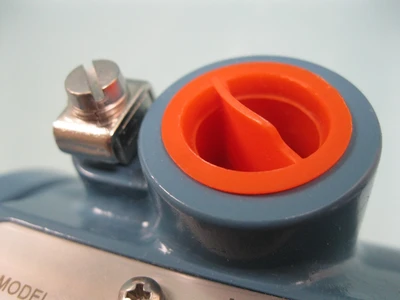 New | in-Stock Micromotion 2700 C12 AB AEAZZ Sensors New Hampshire US | Bitter End Trading #1452746