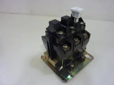 USED ALLEN BRADLEY 592-BOV16 SER B W28