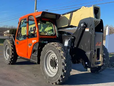 New | in-Stock 2023 JLG 742 Telehandlers New York US | United Lift #1446462