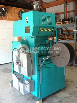 USED CUMBERLAND 484 - 30 HP GRANULATOR