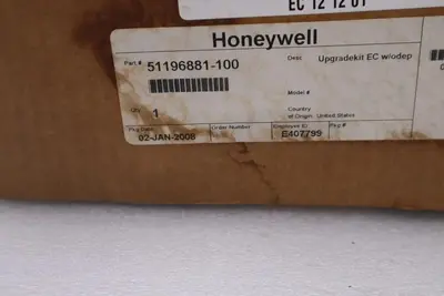 NEW HONEYWELL 51196881-100 UPGRADE KIT EC  W/O DEP 51196881100 STOCK G587