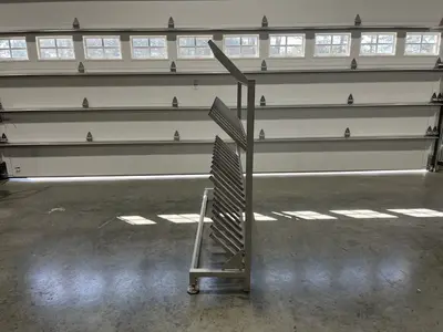 Used Isca _UNKNOWN_ Racks/Shelving Pennsylvania US | ISCA #1299650