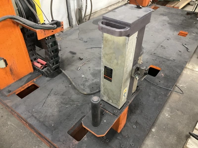 Used _UNKNOWN_ _UNKNOWN_ Robotic Welding Cells Michigan US | Miedema Asset Management Group #1488130
