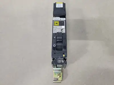 USED SQUARE D FH17015A