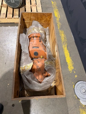 KUKA ZH 150/180 In‑Line Robot Wrist 00‑106‑446 USED