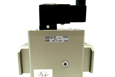 NEW SMC AV5000-10-5DZ SOFT START VALVE AV5000105DZ