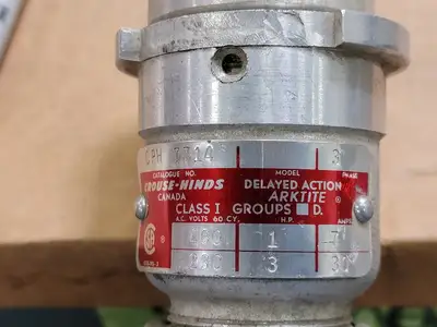 USED CROUSE-HINDS CPH 7714
