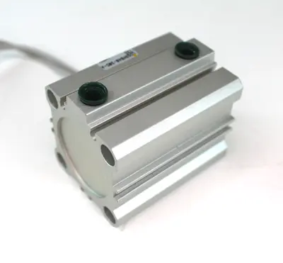 NEW SMC CDQ2KB40-30D-A73Z