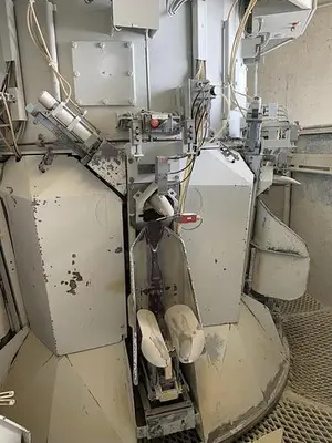 HAVER & BOECKER  6 Nozzle Bagging plant