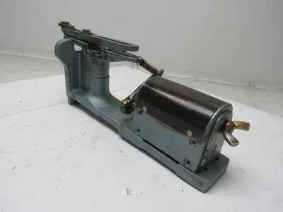 Durant 5-H-5-B 5 Digit Mechanical Stroke Counter W/Bracket Extension Arm