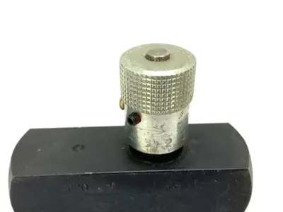 USED PARKER HYDRAULIC VALVE
