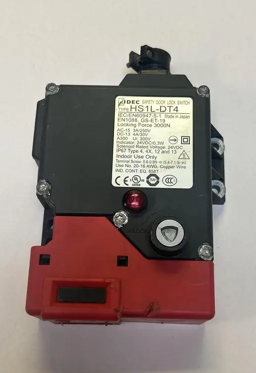 Used IDEC HS1L-DT4 Miscellaneous Equipment (Electrical & Power) | Surplus Asset Holdings #1197675