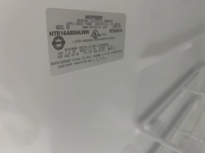 USED HOTPOINT FREEZER ON TOP
