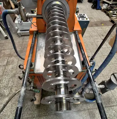 2001 Oliver & Batlle Supermill EHP-50 Broyeurs à billes | Perry Equipment (8)