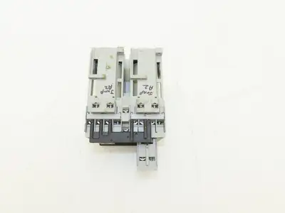 Allen Bradley 104-C23DJ22 Reversing Starter Contactor 24VDC Coil 100-C23D-10