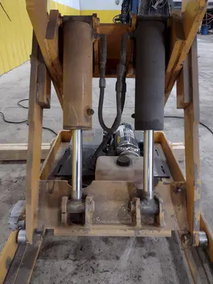 USED ECONO LIFT #SL36-40 HYDRAULIC DOUBLE ROLLER TOP STYLE LIFT TABLE, 110V: STOCK #20955
