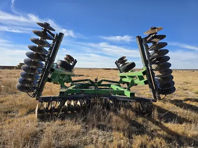 USED JOHN DEERE 650