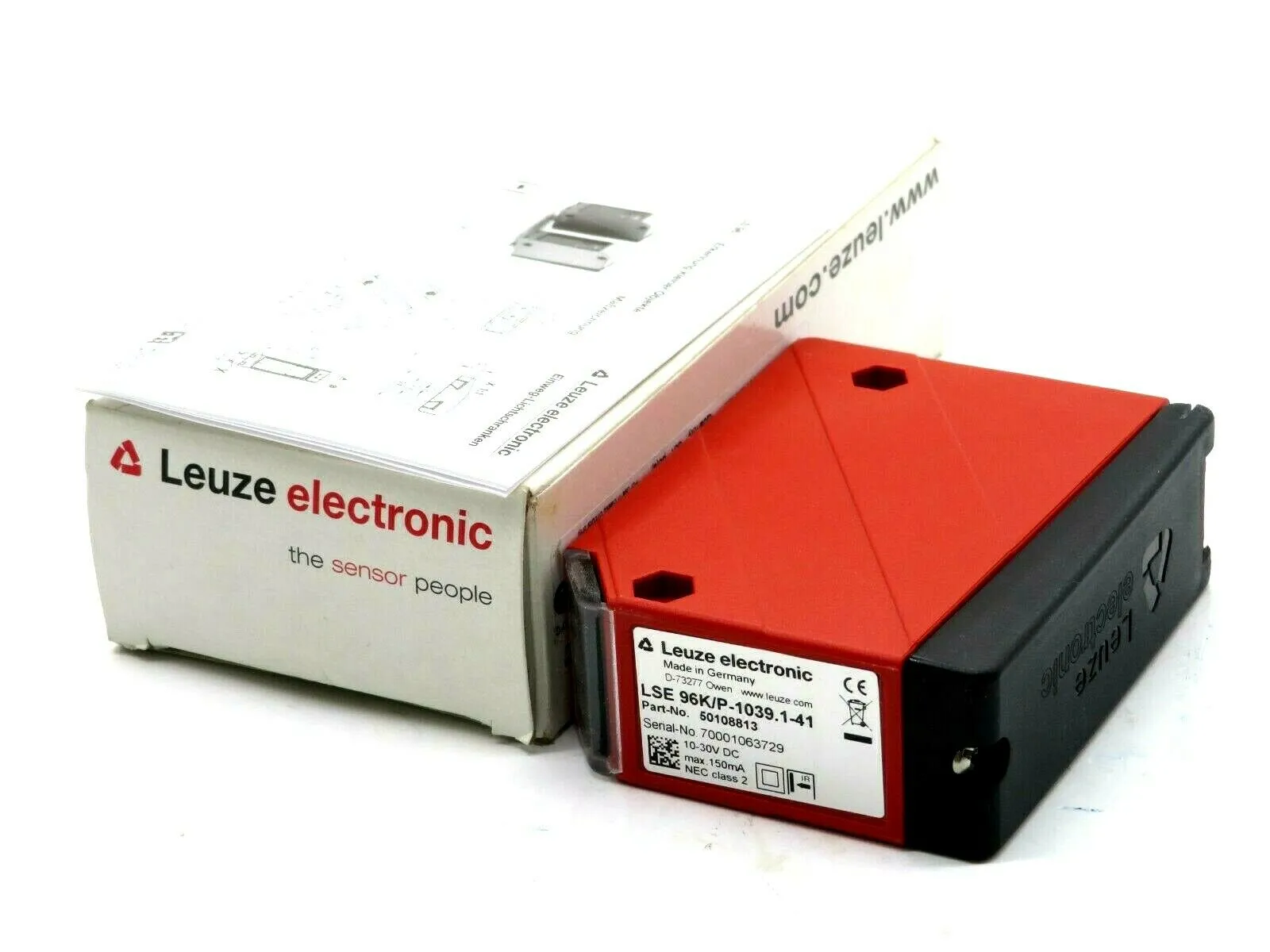 NEW LEUZE ELECTRONIC LSE 96K/P-1039.1-41 PHOTOELECTRIC SENSOR 50108813 LSE96KP10