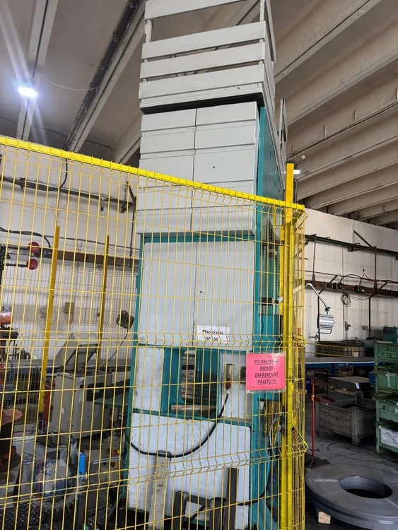 Used 1984 ŠMERAL LKT 250 A Straight Side Presses SK | F.M.T. Group s.r.o. #1246040