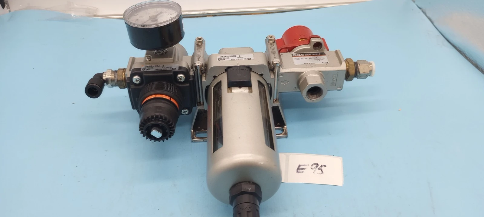 USED SMC AF40-N04D-Z,AR40-N04-2, VHS40-N04-Z