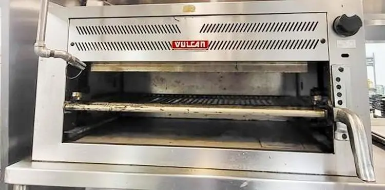 Used VULCAN SALAMANDER Gas Cooking Equipment British Columbia CA | Surrey Food Equipment #872158