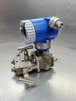 Foxboro IMV30-T22AG01F-M1H1L1 Pressure Transmitter, 12.5-42VDC, 500PSI. 6F-05