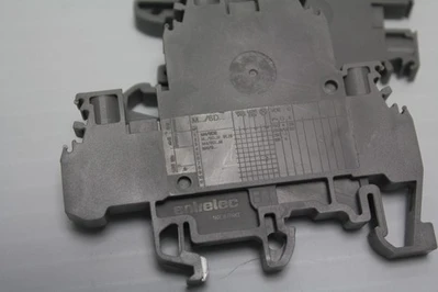 New | in-Stock Entrelec M4/6D2 Terminal Blocks California US | Davliegogo LLC #1707935