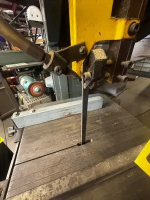 Used _UNKNOWN_ _UNKNOWN_ Vertical Band Saws Ohio US | Myron Bowling Auctioneers Inc #1561762