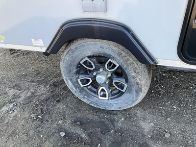 USED 2022 COLUMBIA ALINER EXPEDITION