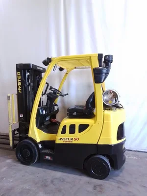USED 2015 HYSTER S50FT