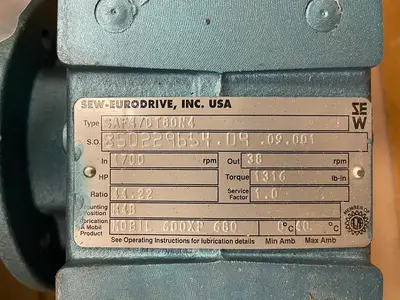 New | in-Stock SEW-EURODRIVE SAF4/DT80N4 Gearmotors | Surplus Asset Holdings #1226820