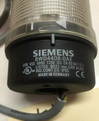 USED SIEMENS 8WD4408-0AE