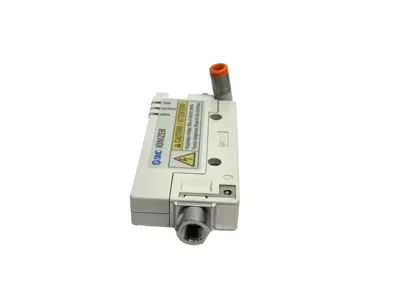 IZN10E-11P17Z | SMC  Nozzle Type Ionizer - New Other