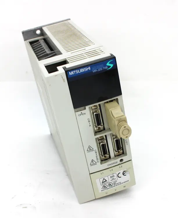 Used MITSUBISHI MR-J2S-70B Servo Drives | Industrial Parts R Us Inc. #359686