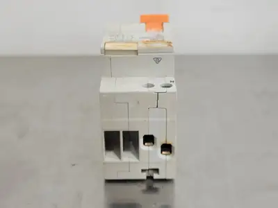 Used MERLIN GERIN C16 Switchgears British Columbia CA | Lenmark #244640