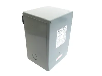 NEW EAGLERISE EN1003EFCUS TRANSFORMER 3KVA 240x480V 120x240V