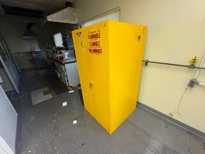 Used _UNKNOWN_ _UNKNOWN_ Hazardous Storage Units Ohio US | Myron Bowling Auctioneers Inc #1504655