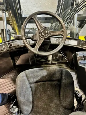 Used 2020 Yale GDP300EC Internal Combustion Forklifts: Pneumatic Tire New York US | United Lift #1446825