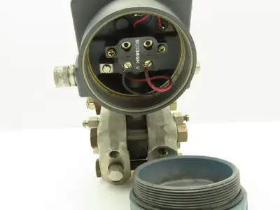 Foxboro 823DP-I3S1NL0-Y Pressure Transmitter 0-12.2"H2O 3000psi 12.5-65VDC