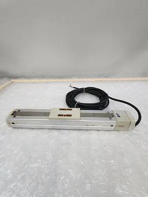 IAI DS-SA5L-200 LINEAR ACTUATOR