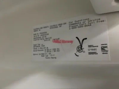 Used FRIGIDAIRE FRS3R3EW1 Refrigerators Michigan US | Miedema Asset Management Group #1411162