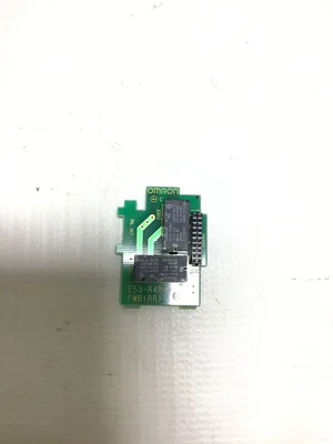 Omron E53-R4R4 Relay Output Unit