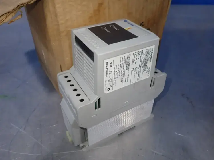 New | in-Stock ALLEN BRADLEY 160BA04NPS1 Variable Speed Drives Ohio US | HGR 24 #779120