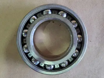 NEW SKF 6215