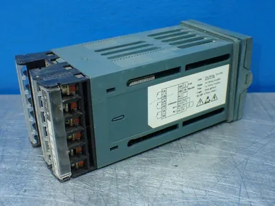 Used EUROTHERM 2216E/AL/VH/R1/R1/RF/2YM/ENG/XXXXX/EU0523 Temperature Controls Ohio US | HGR 24 #802928